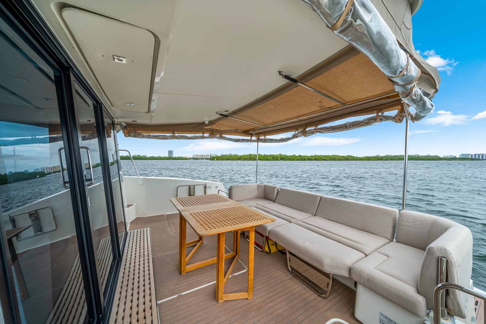 2023 Fountaine Pajot MY4S