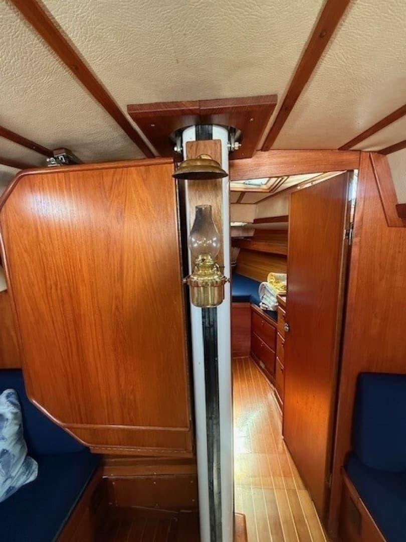 1988 Sabre 42 CN Sloop