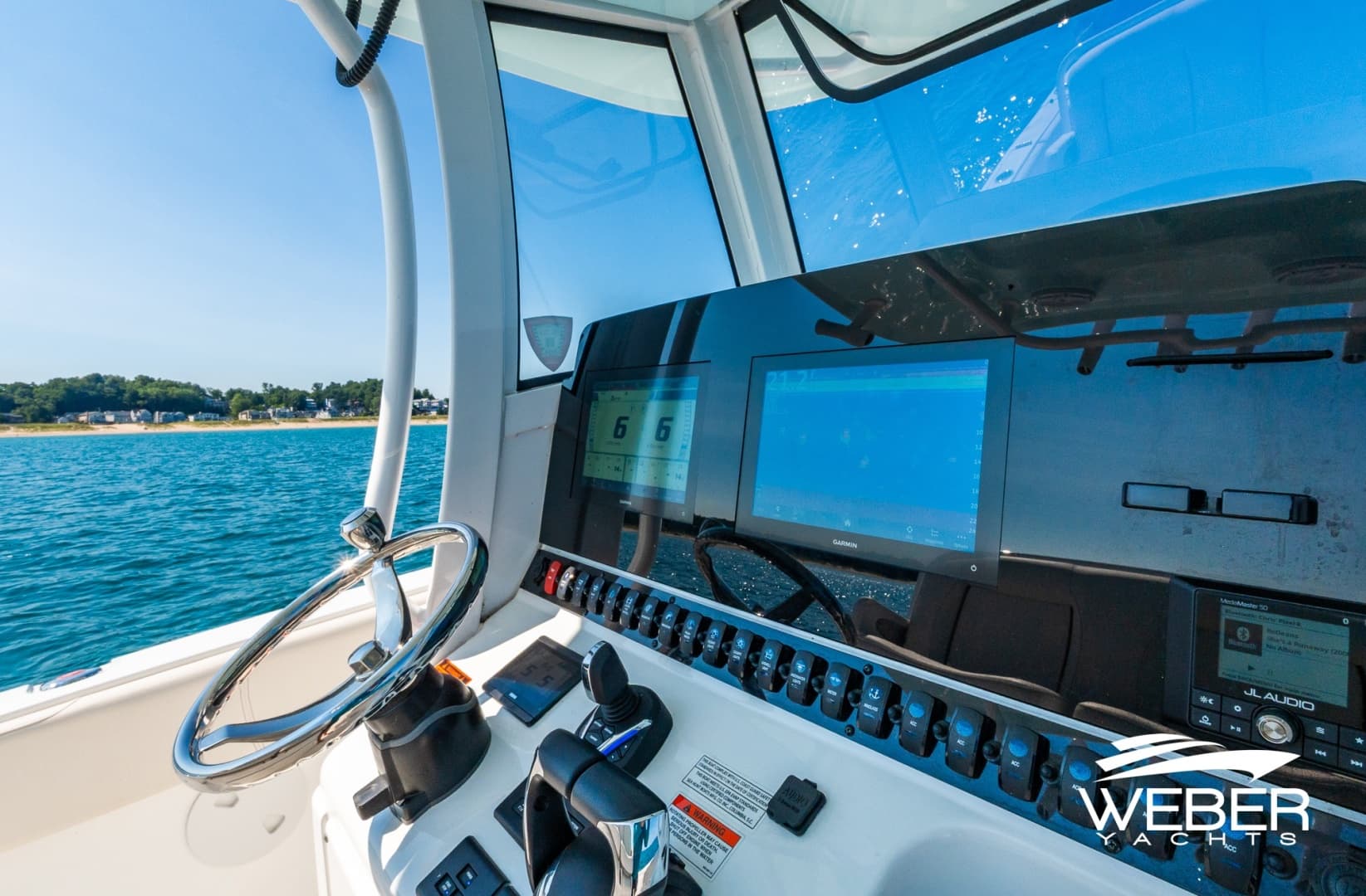 2022 Sea Hunt 305 Ultra SE