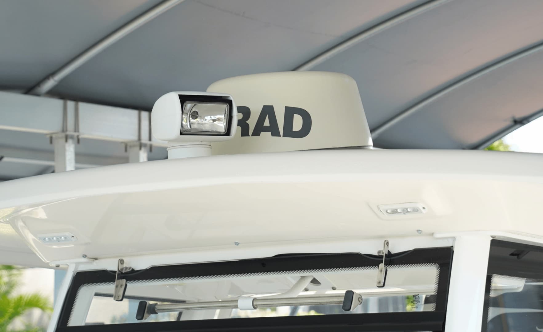 2020 Robalo 302
