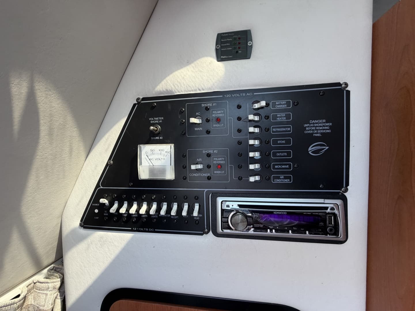 2005 Crownline 250 CR