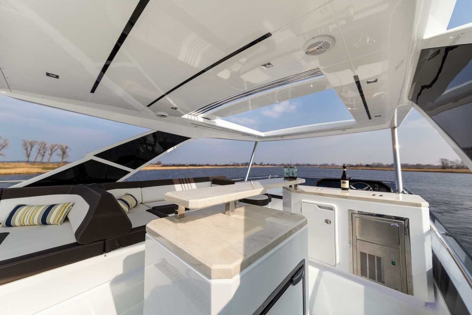 2024 Galeon 640 FLY
