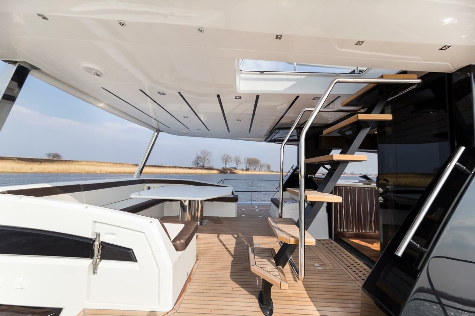 2024 Galeon 640 FLY