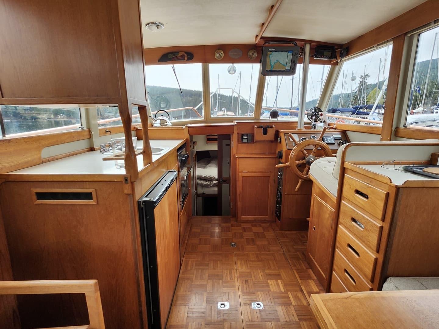 1974 Grand Banks 32