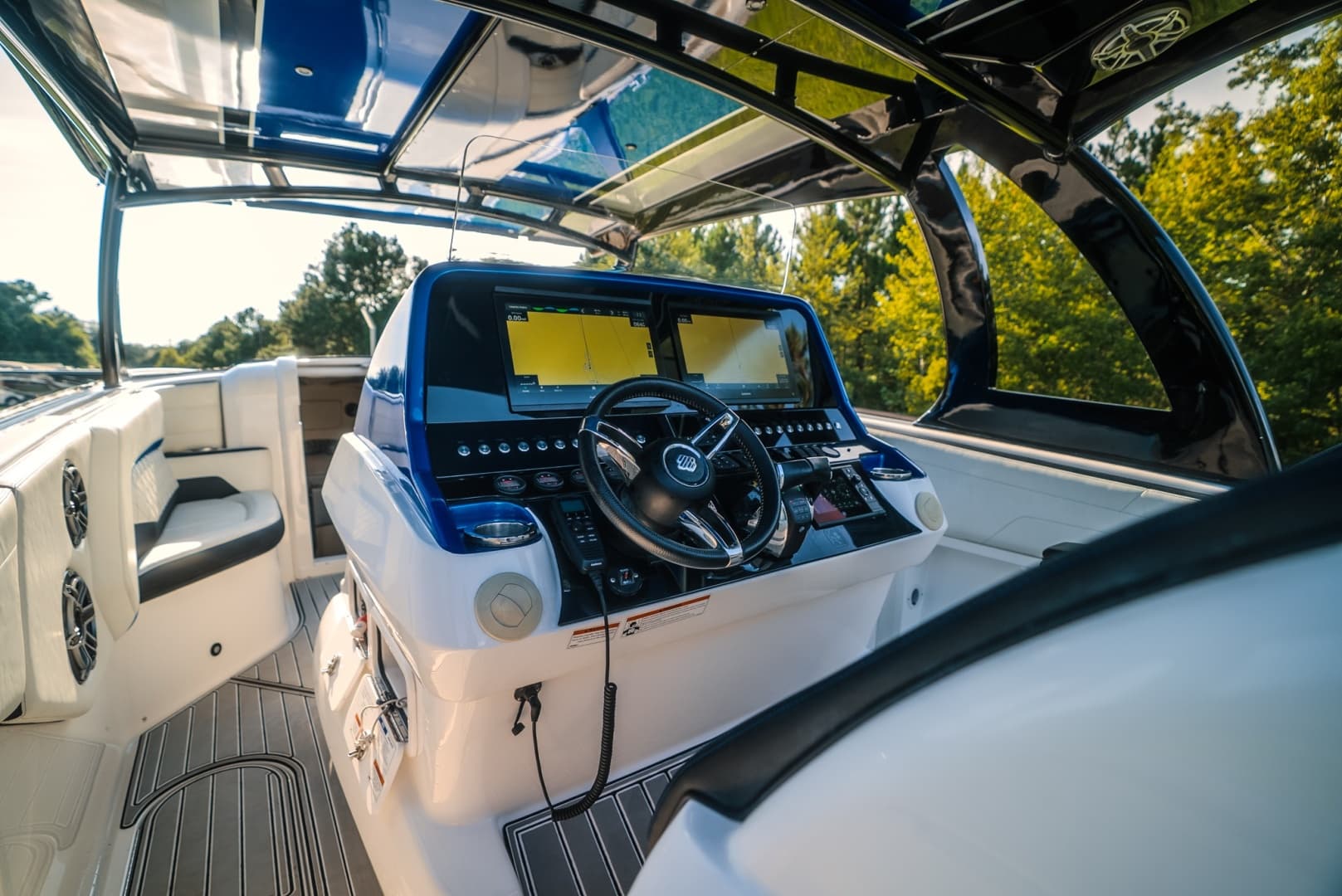 2019 Concept 44 Cuddy Cabin