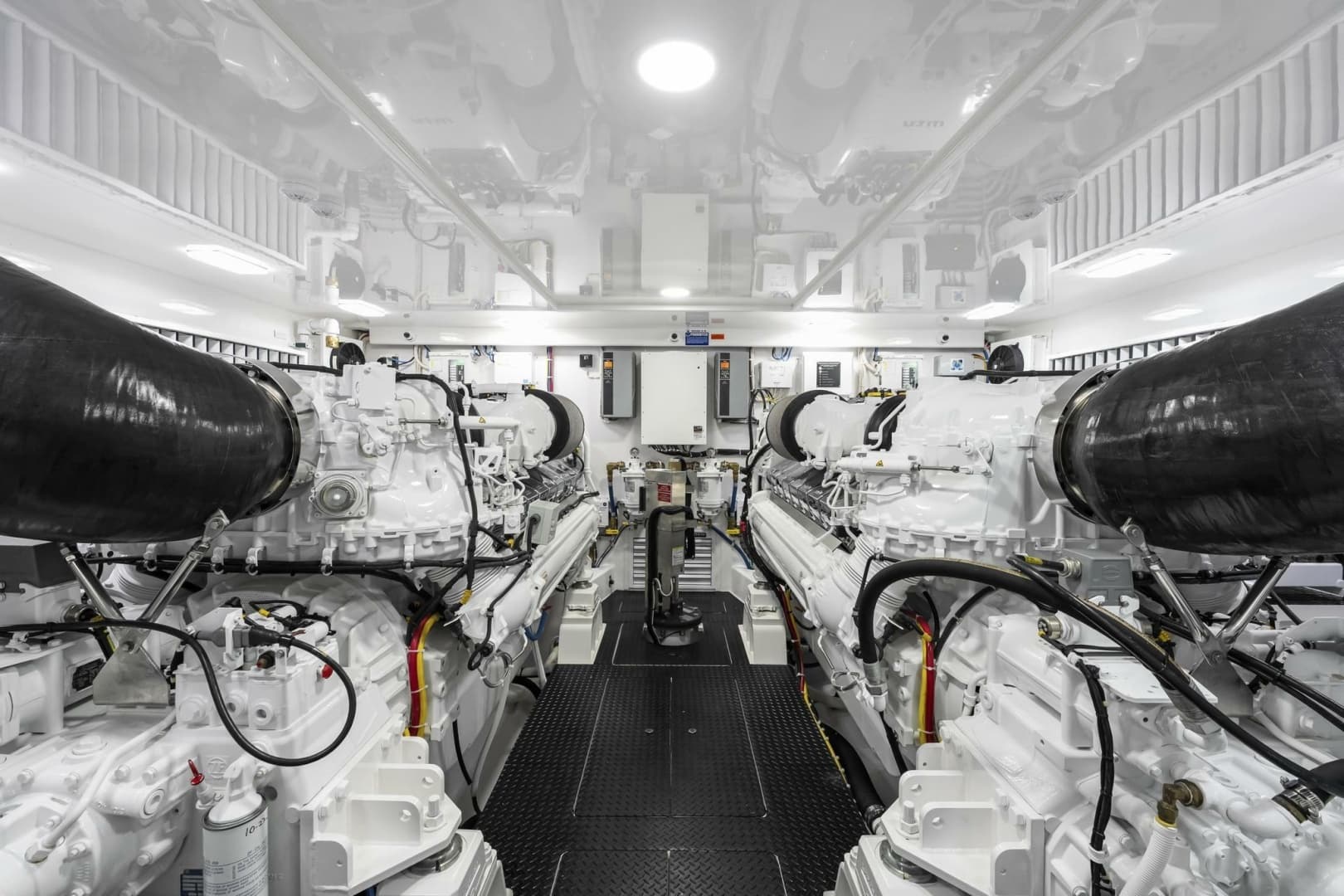 2026 Viking 82 Enclosed Bridge