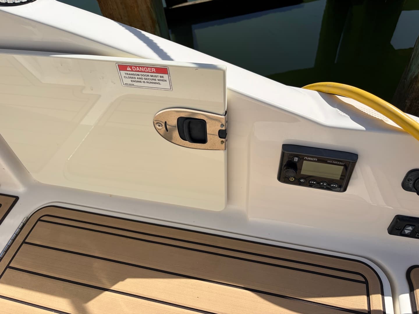 2021 Sea Ray 290 SDX