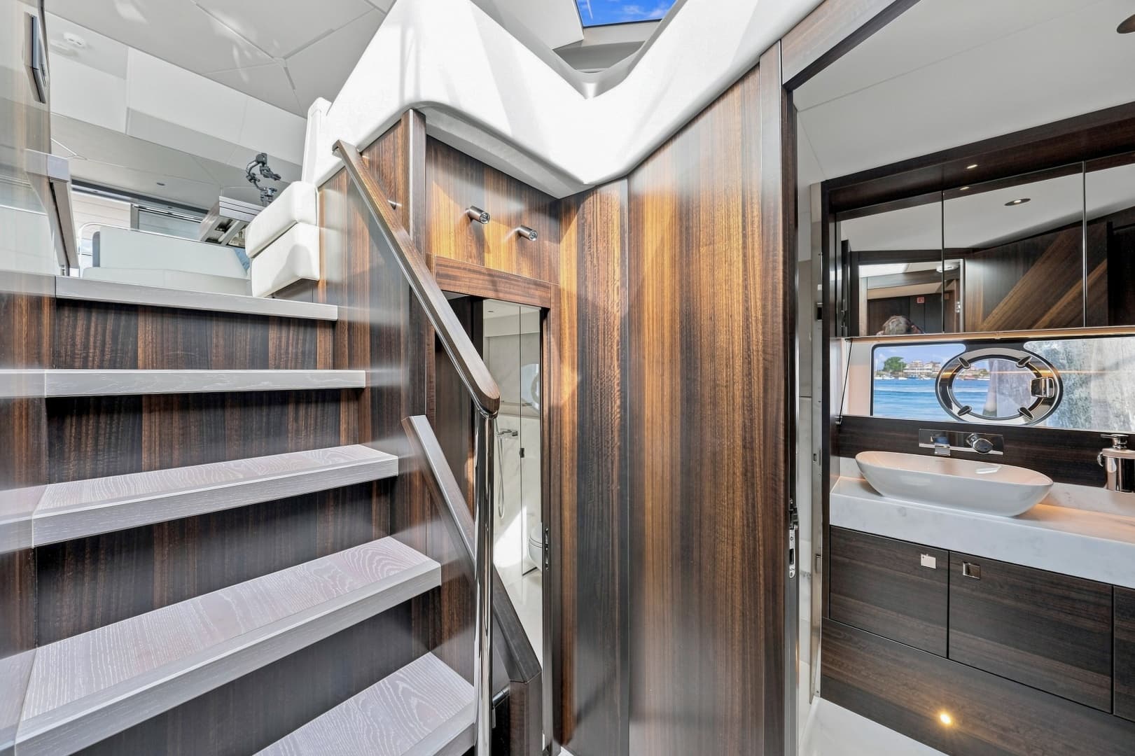 2025 Sunseeker Manhattan 55