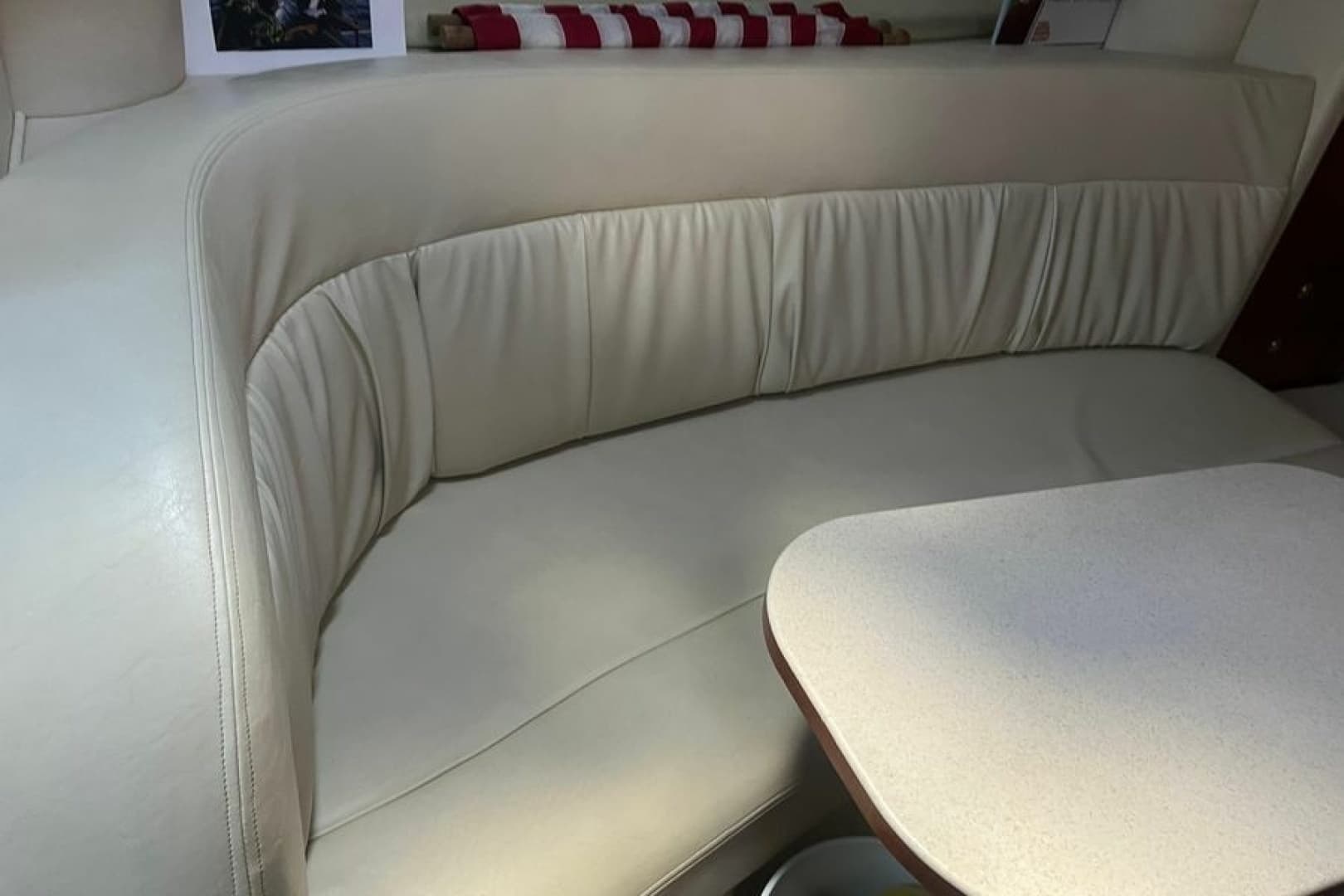 2004 Sea Ray 300 Sun Dancer