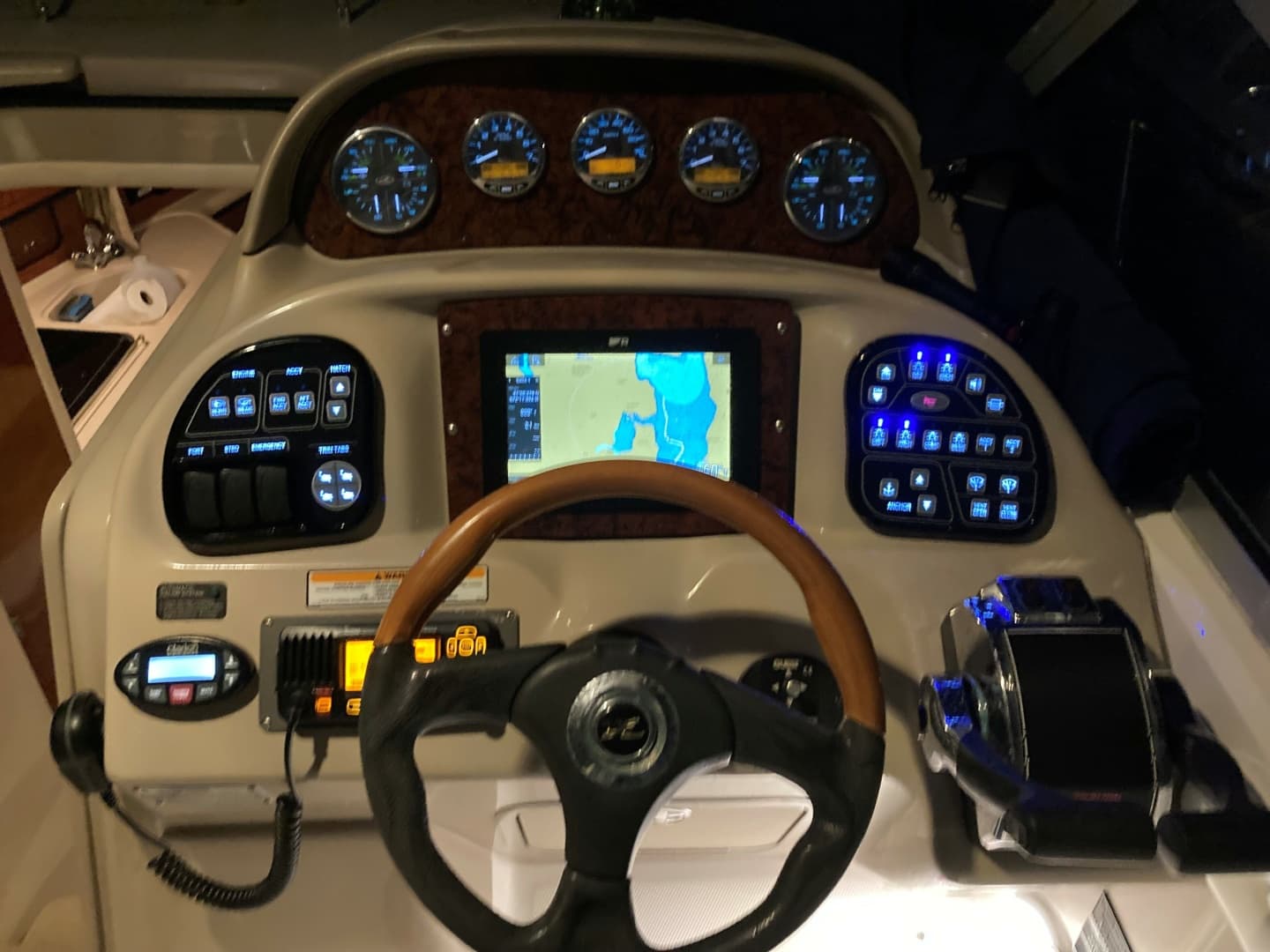 2004 Sea Ray 300 Sun Dancer