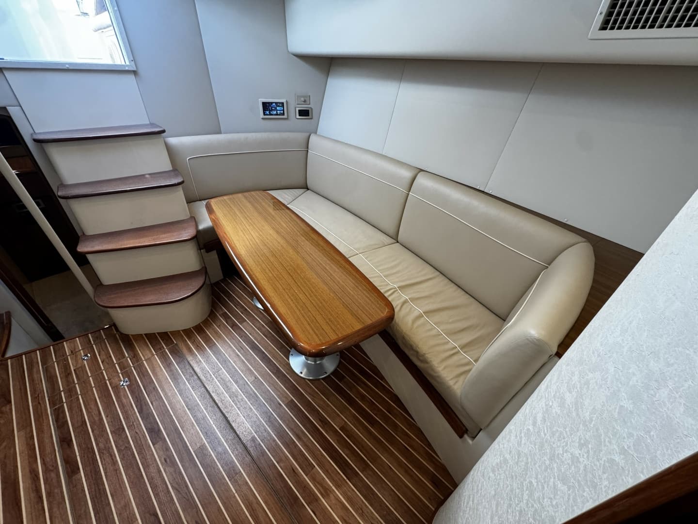2014 Viking Boats 42 Open