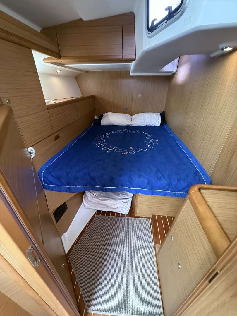 2010 Jeanneau 50 DS