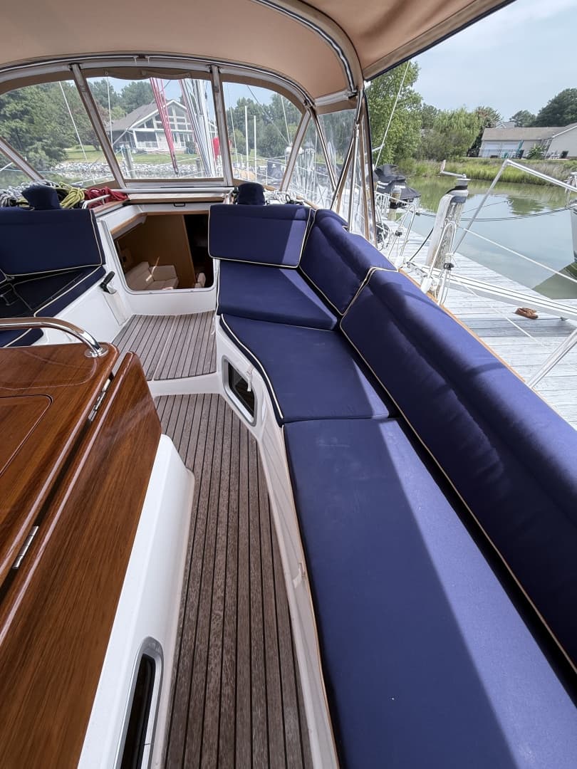 2010 Jeanneau 50 DS
