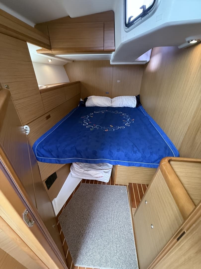 2010 Jeanneau 50 DS