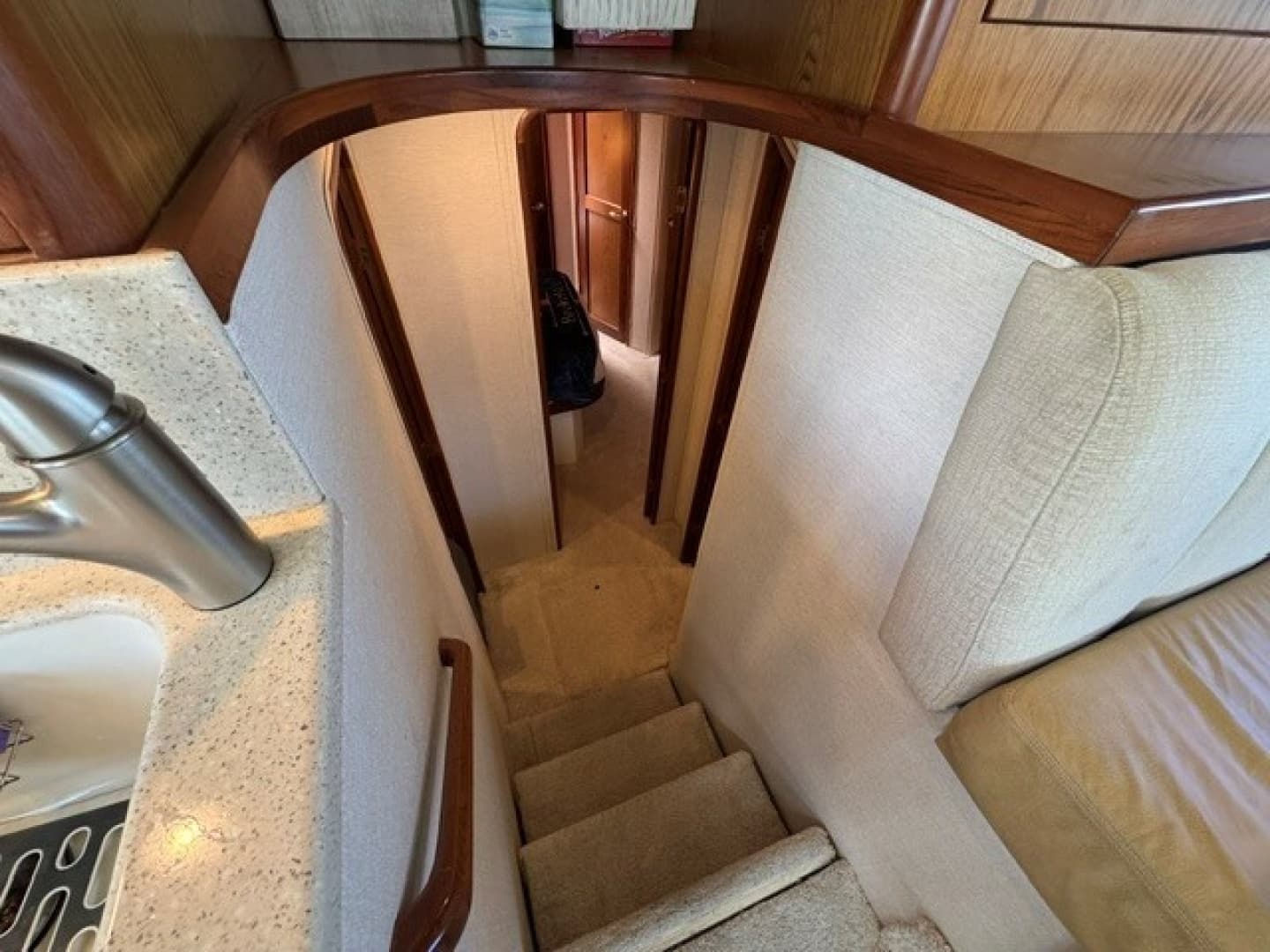 2007 Ocean Yachts 42SS