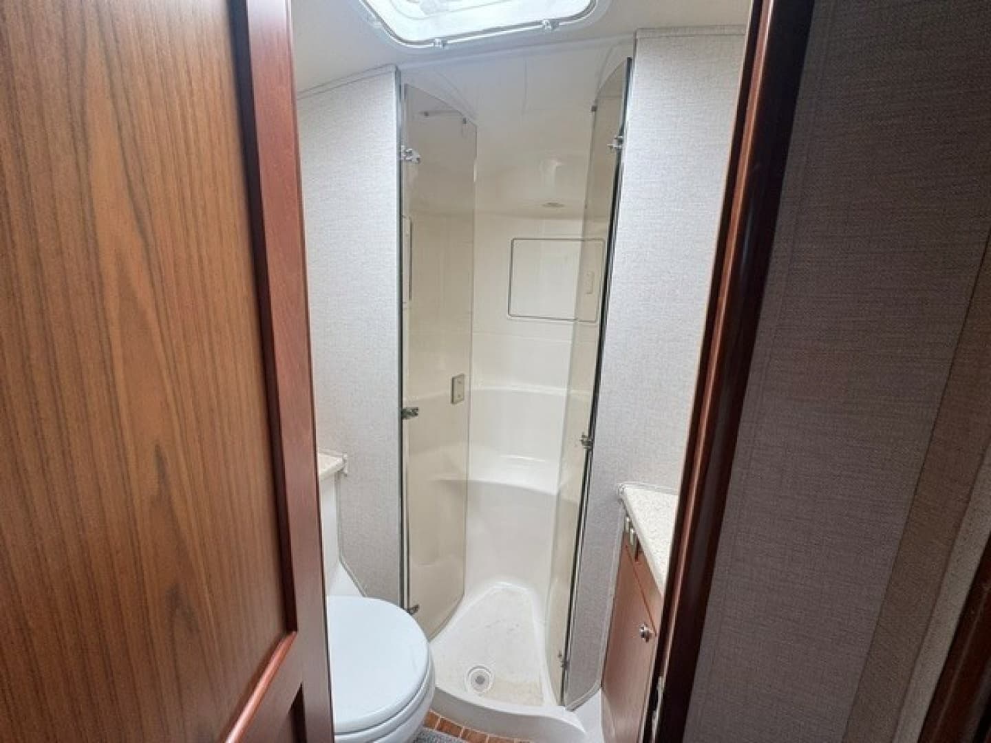 2007 Ocean Yachts 42SS