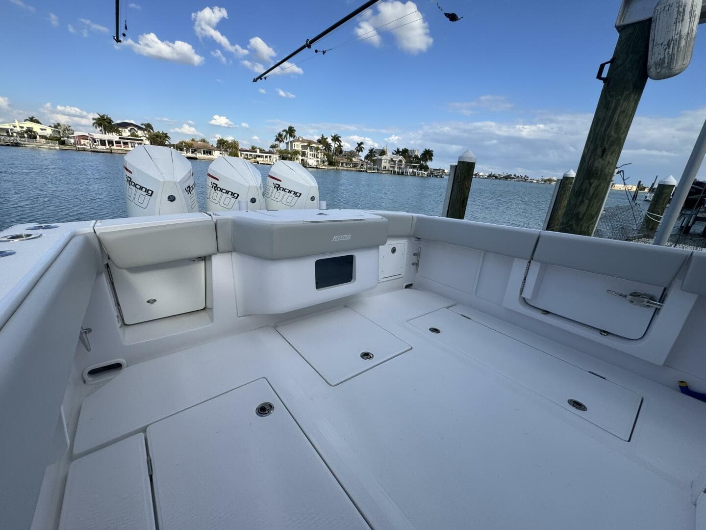 2024 Jupiter 38 HFS