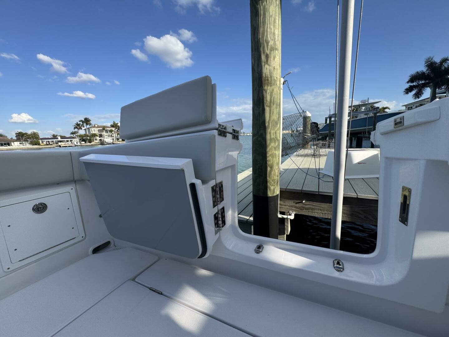 2024 Jupiter 38 HFS