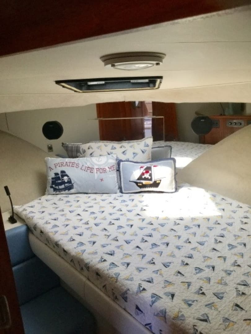 1991 Carver 3608 Aft Cabin Motor Yacht