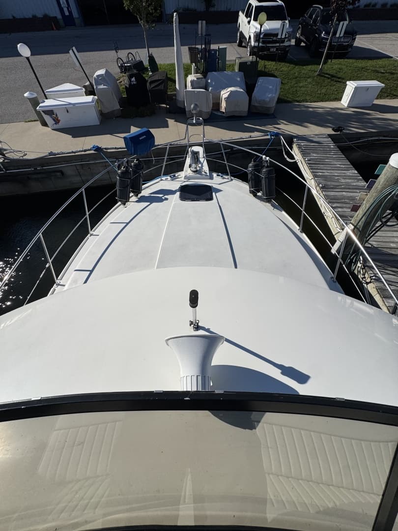 1991 Carver 3608 Aft Cabin Motor Yacht