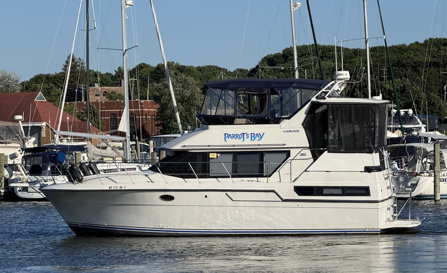 1991 Carver 3608 Aft Cabin Motor Yacht