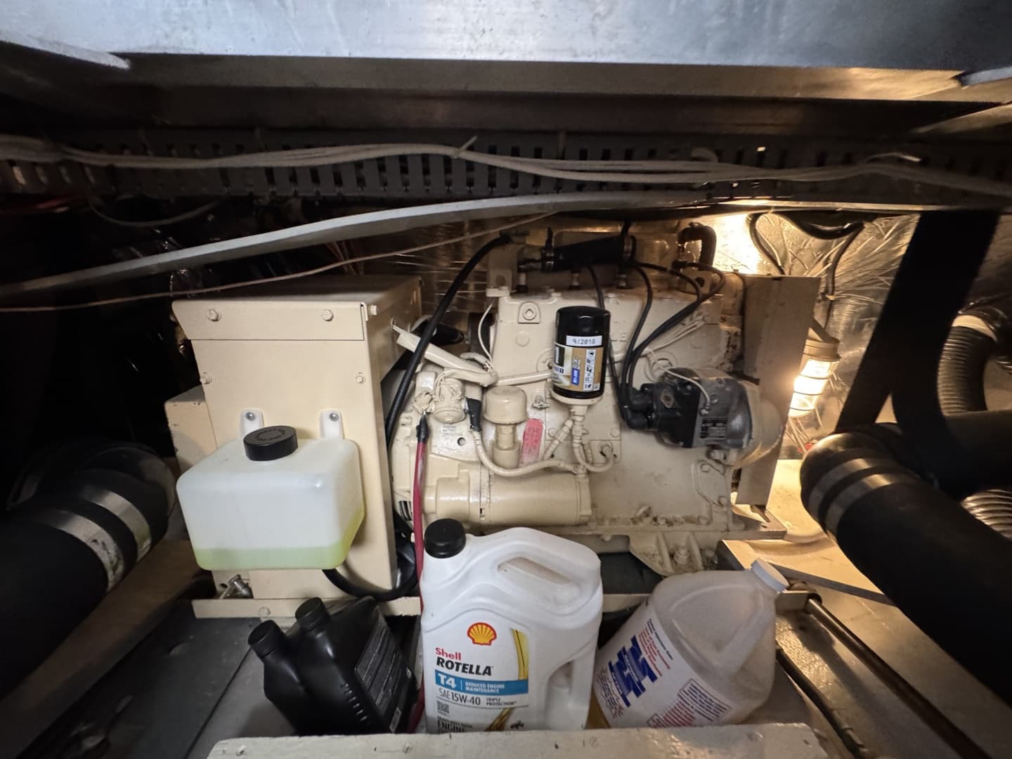 1991 Carver 3608 Aft Cabin Motor Yacht