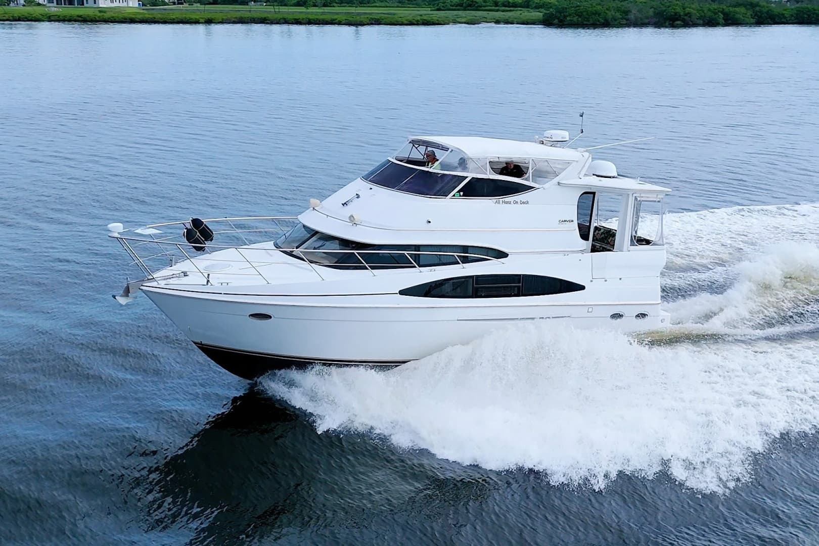 2001 Carver 466 Motor Yacht