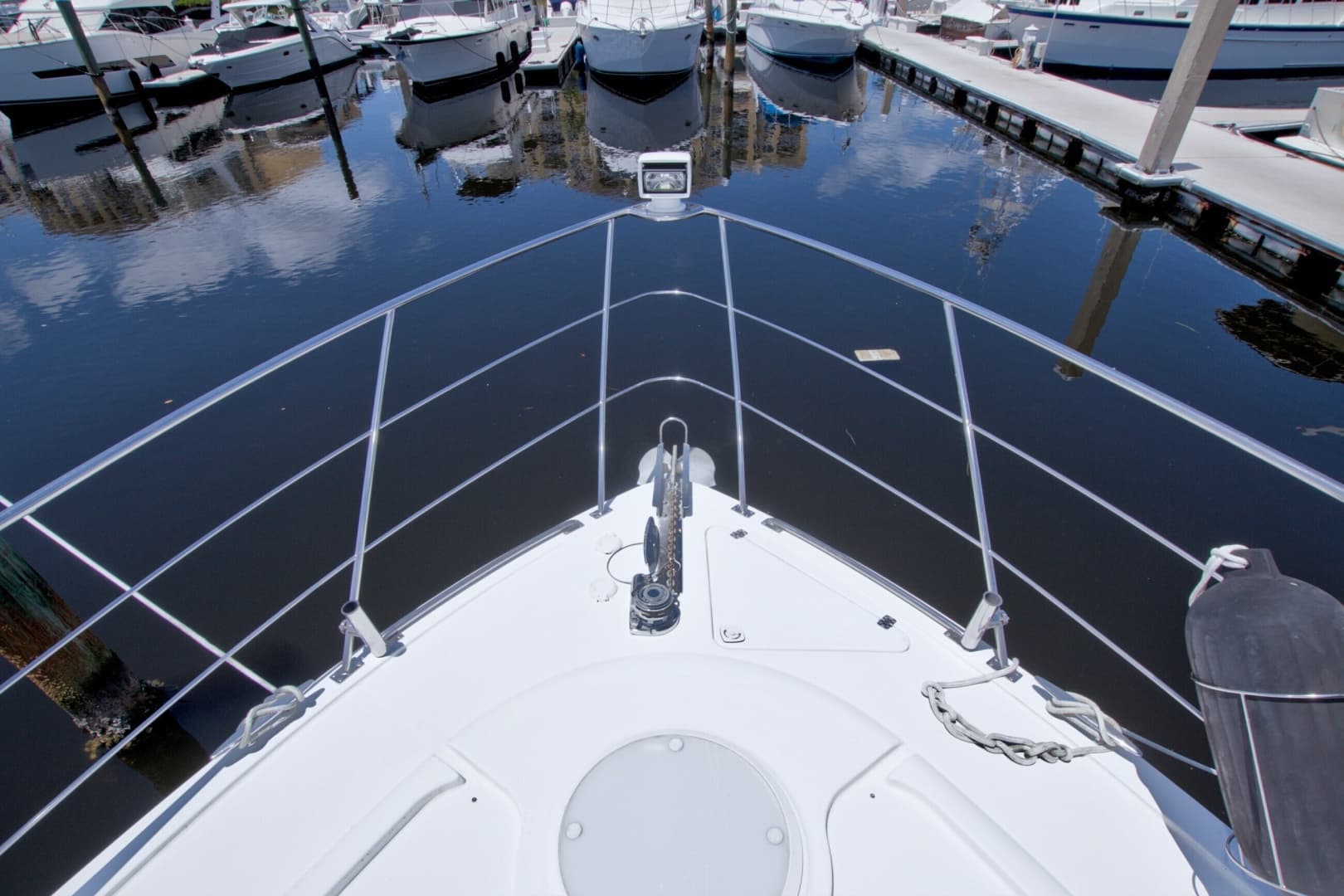 2001 Carver 466 Motor Yacht