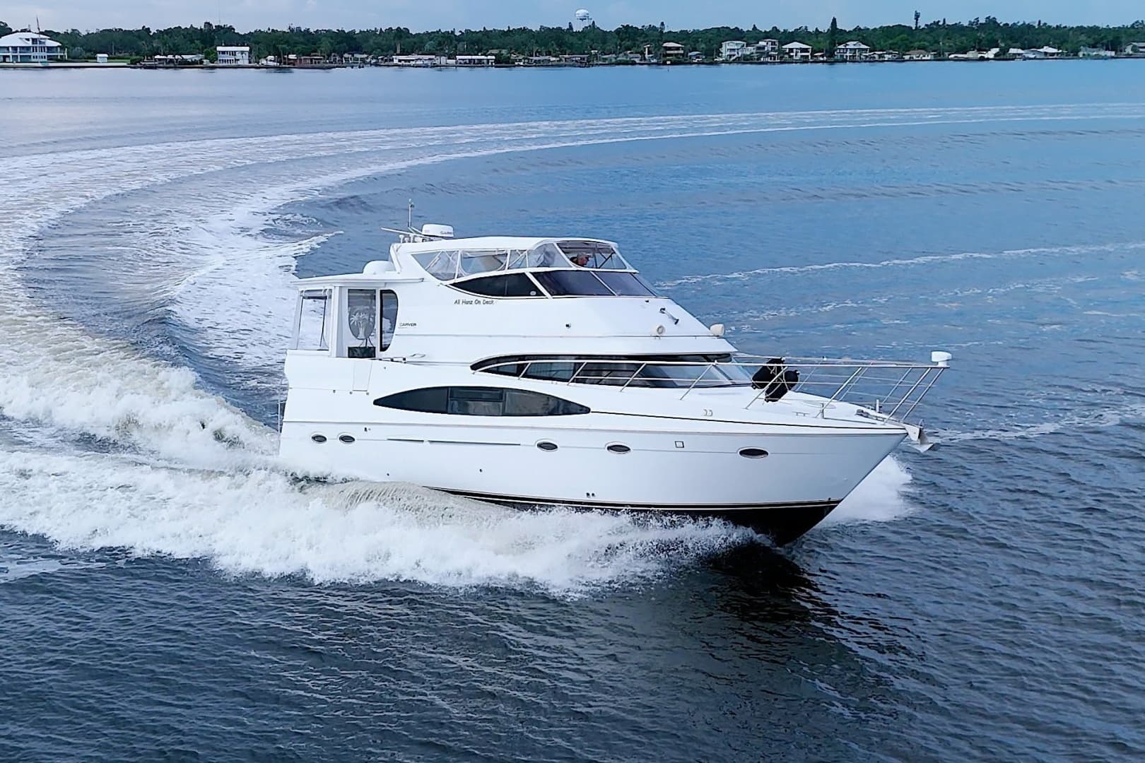 2001 Carver 466 Motor Yacht