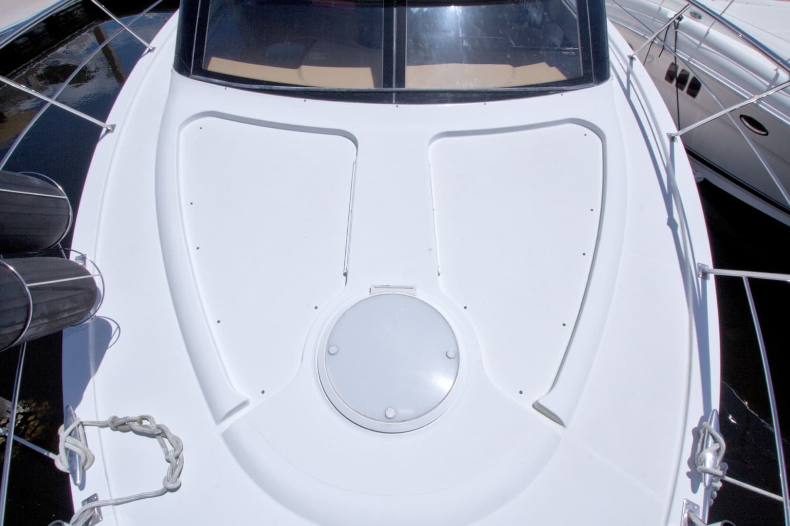 2001 Carver 466 Motor Yacht