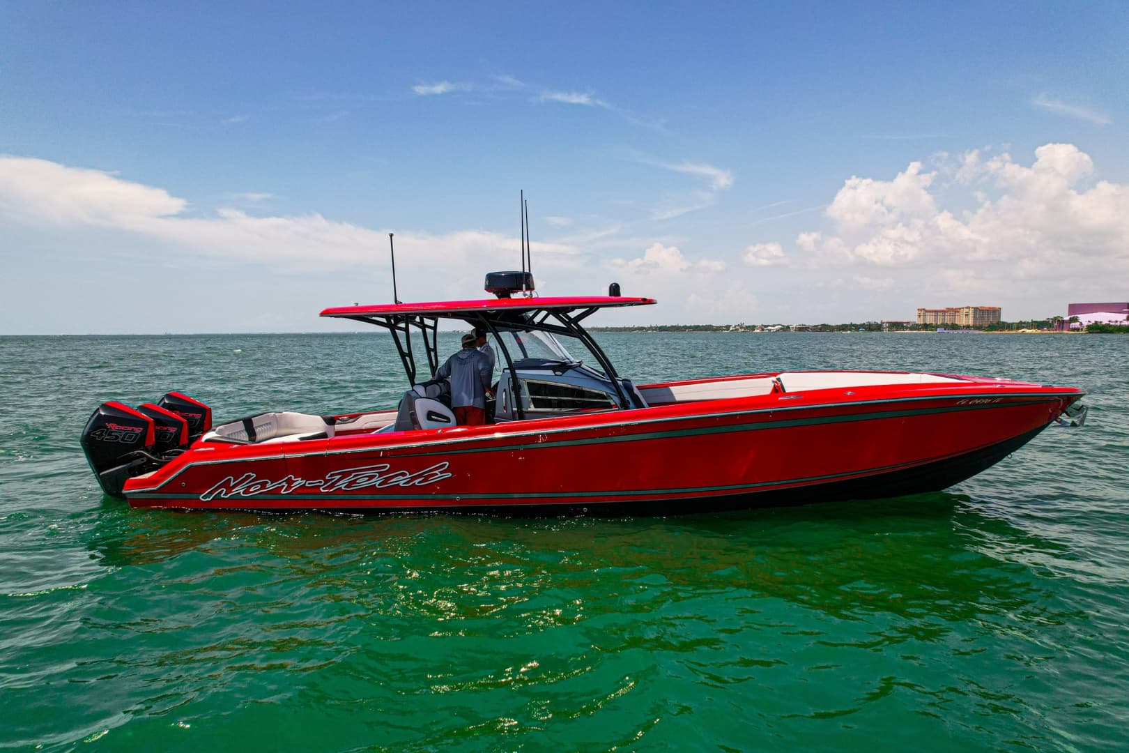 2022 Nor-Tech 390 Sport