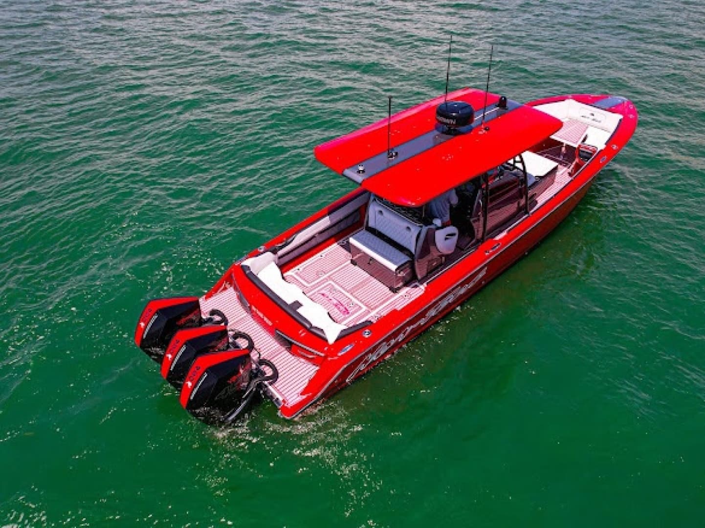 2022 Nor-Tech 390 Sport