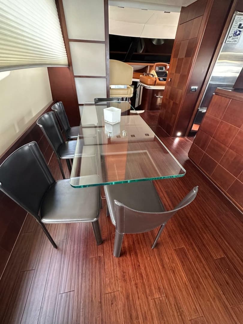 2010 Azimut 