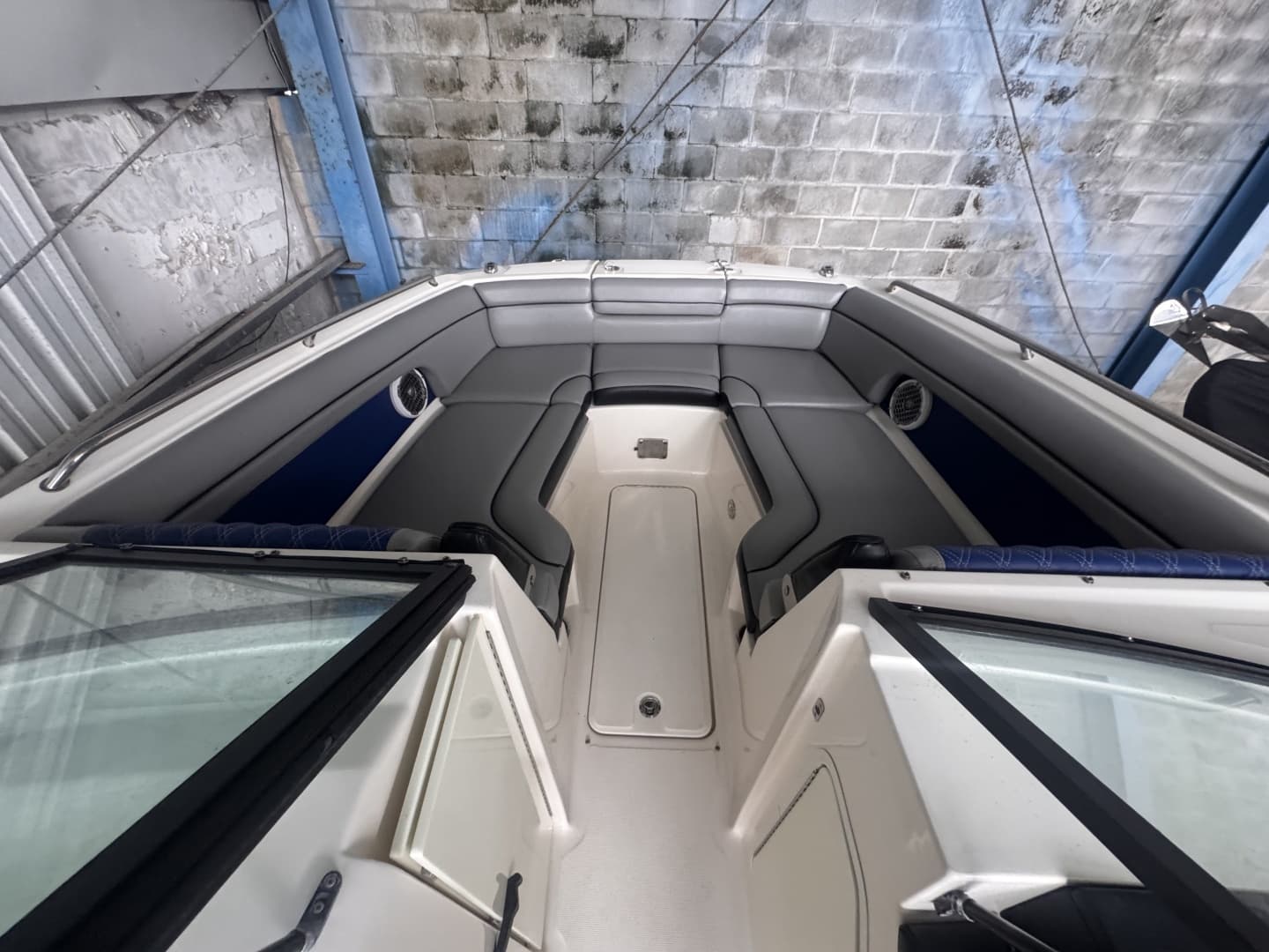 2016 Sea Ray 270 Sundeck