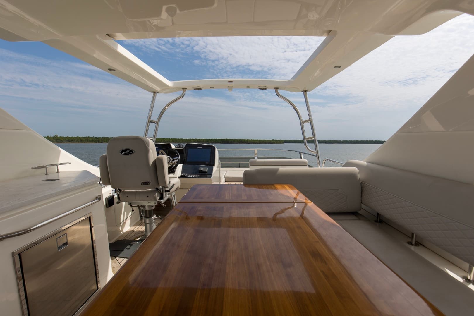 2018 Sea Ray L 550