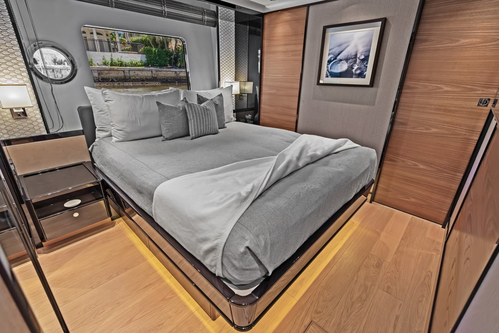 2023 Absolute Navetta 75
