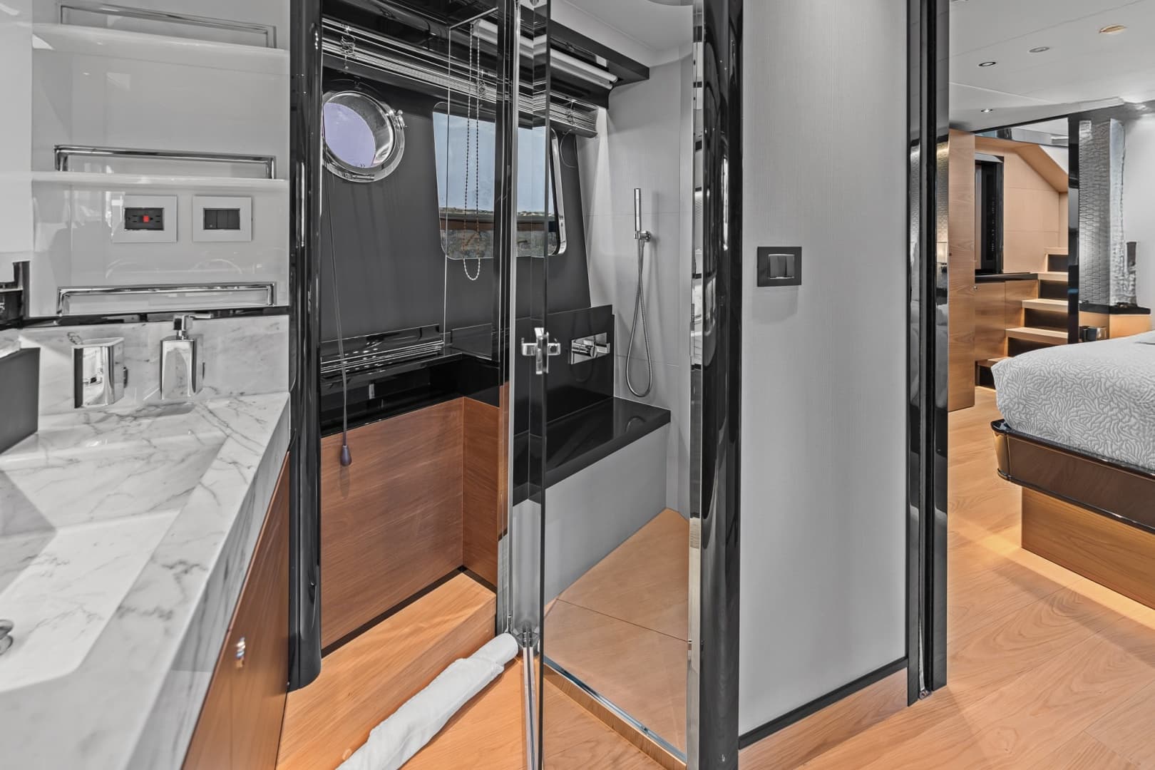 2023 Absolute Navetta 75