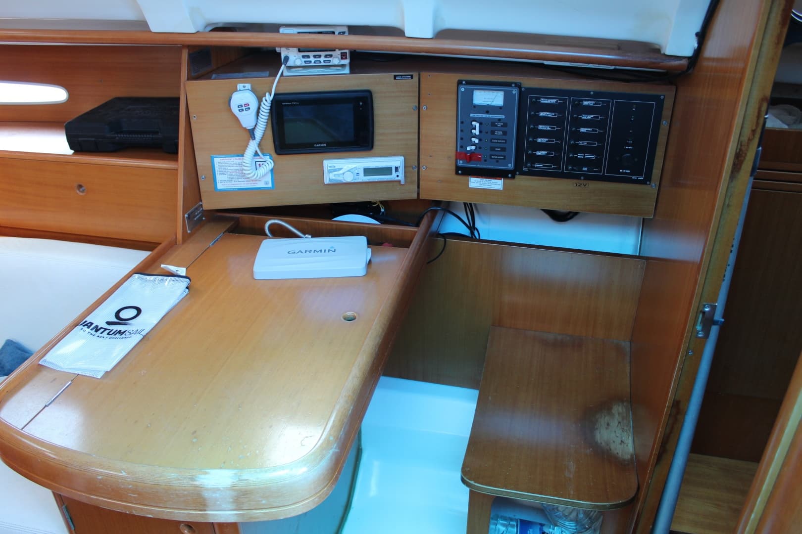 2000 Beneteau First 33.7