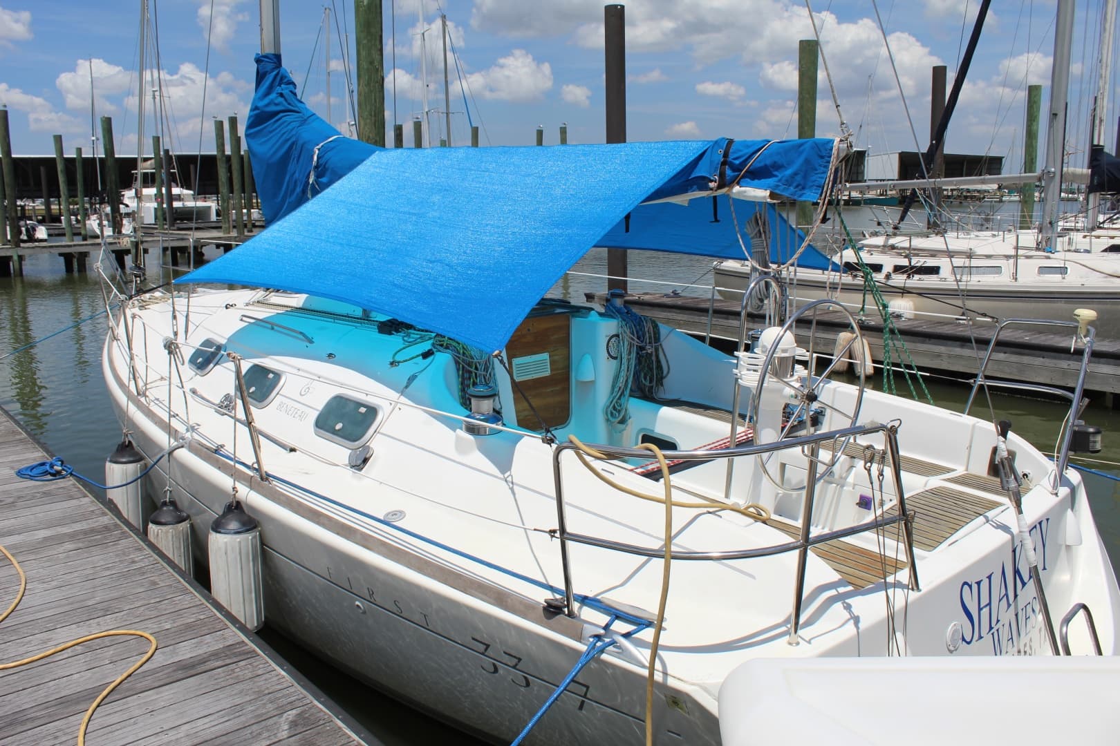 2000 Beneteau First 33.7