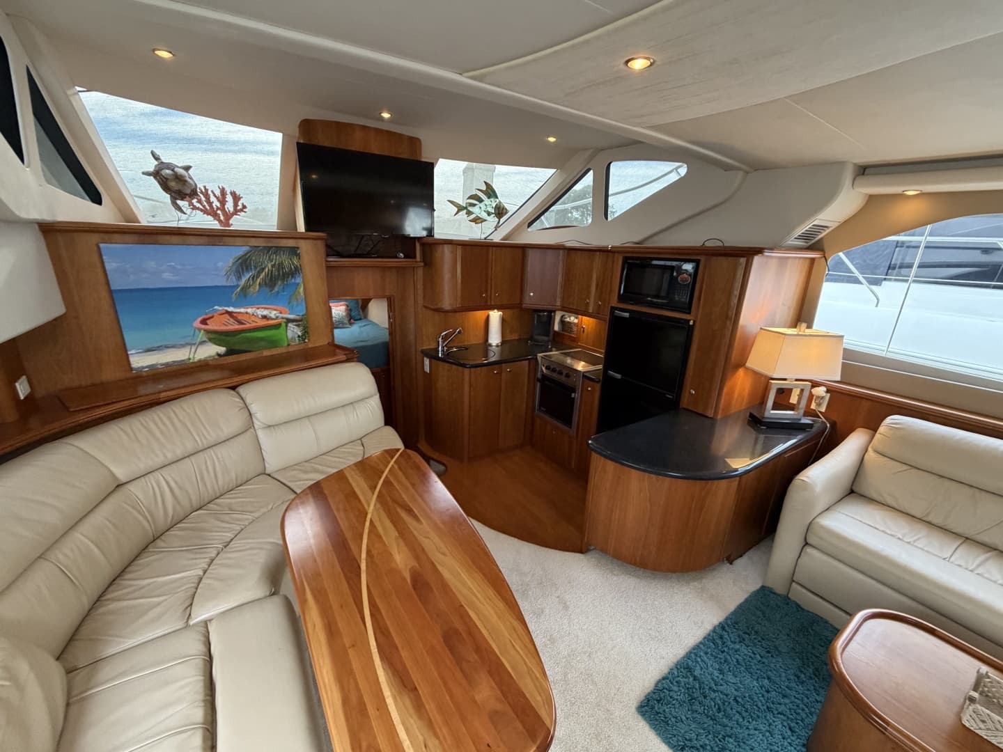 2002 Silverton 43 Motor Yacht