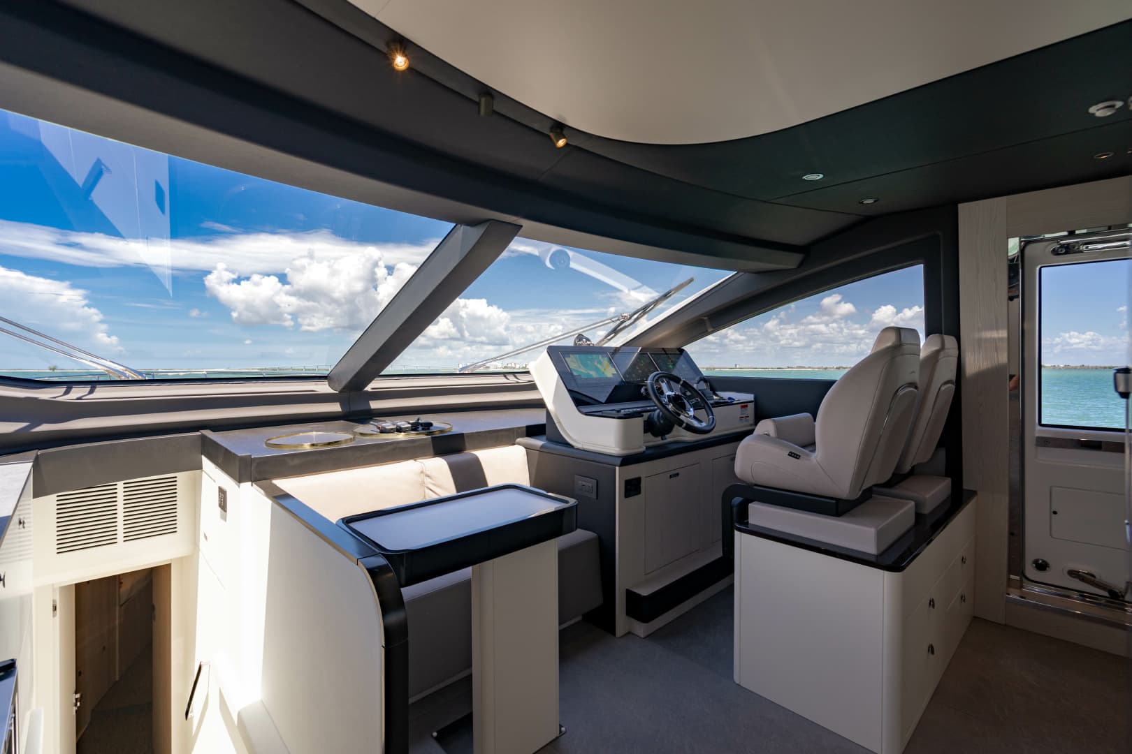 2025 Azimut FLY 78