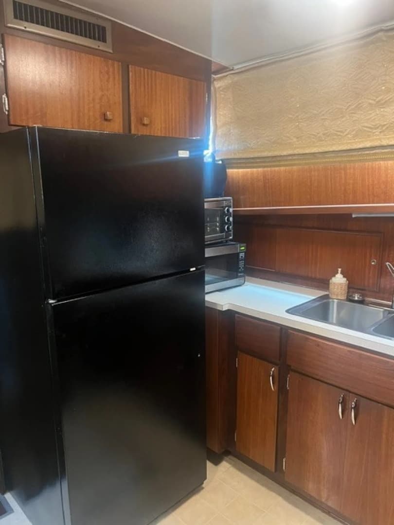 1972 Hatteras 58 Yacht Fish