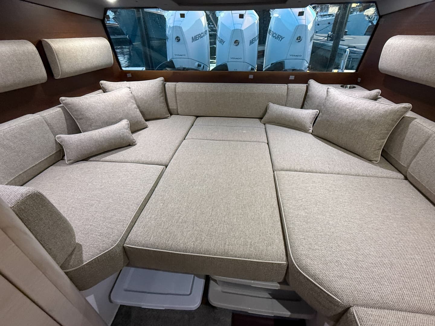 2024 Axopar 45 XC Cross Cabin Aft Cabin