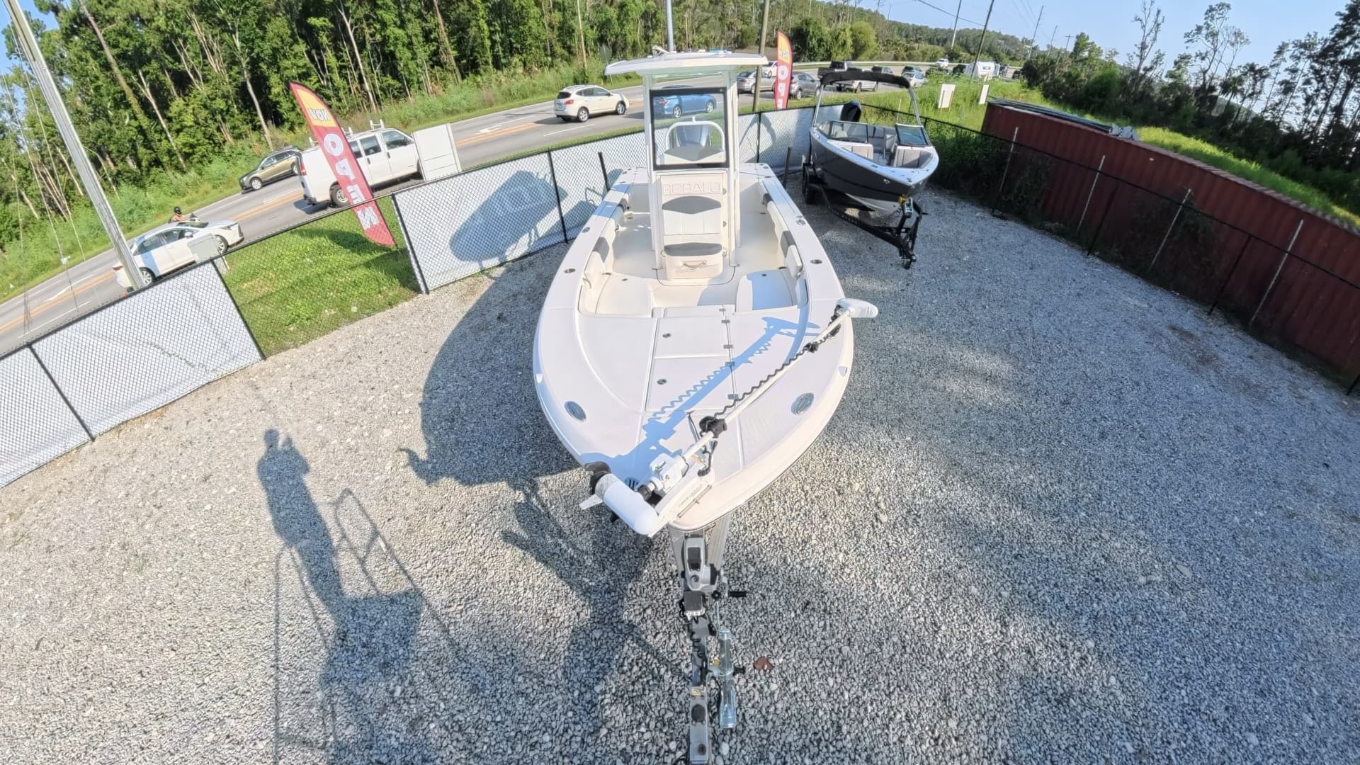 2021 Robalo 246 Cayman