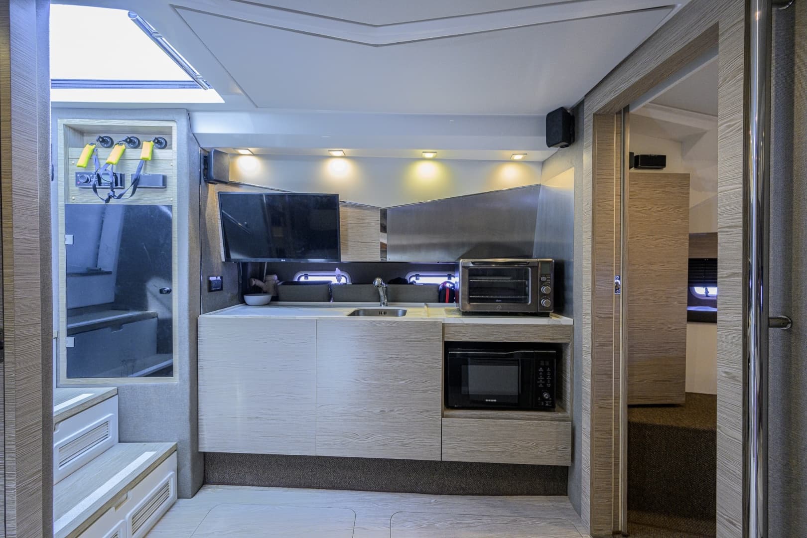2019 Azimut Verve 40