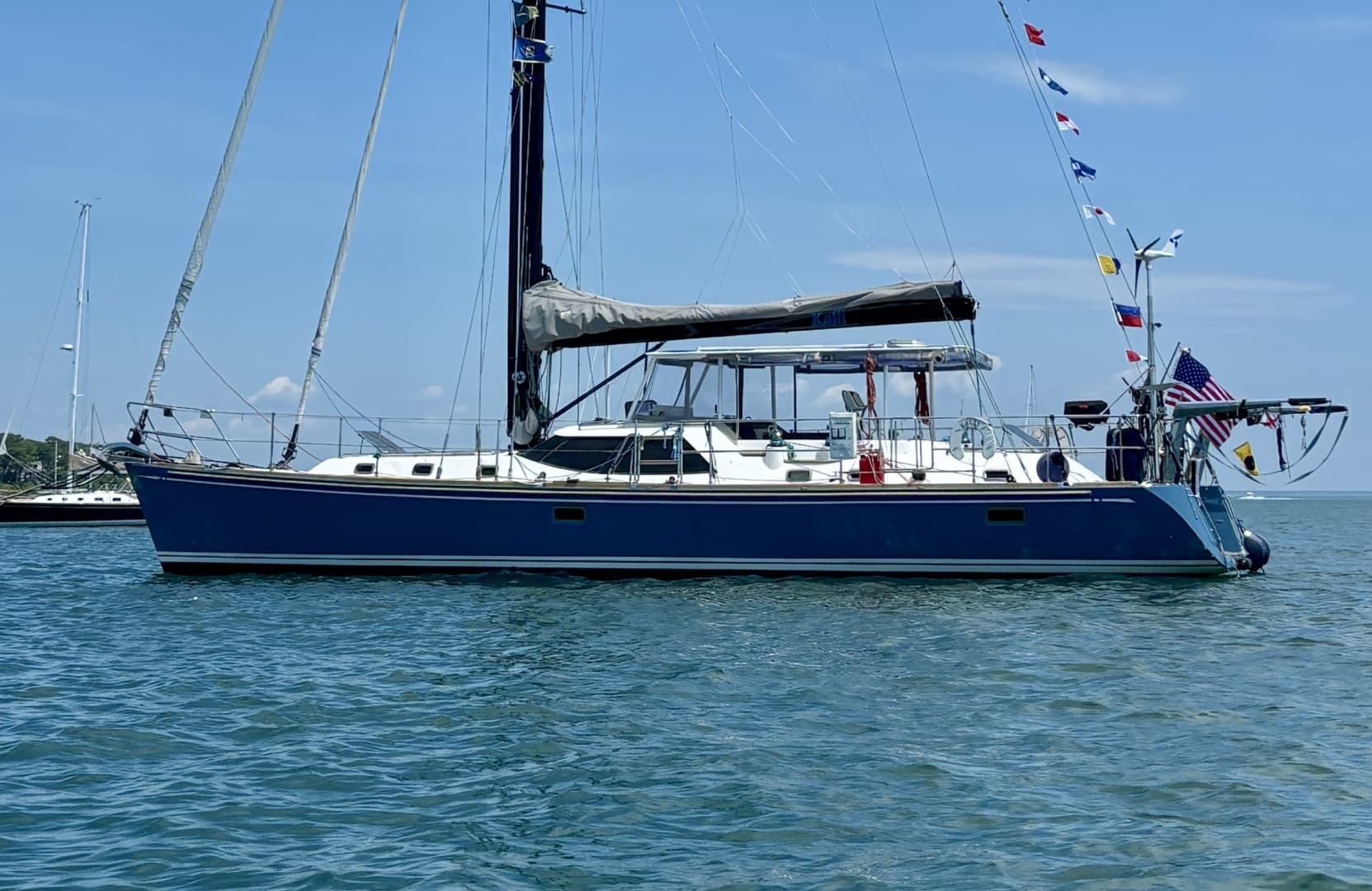 2015 Hylas 56