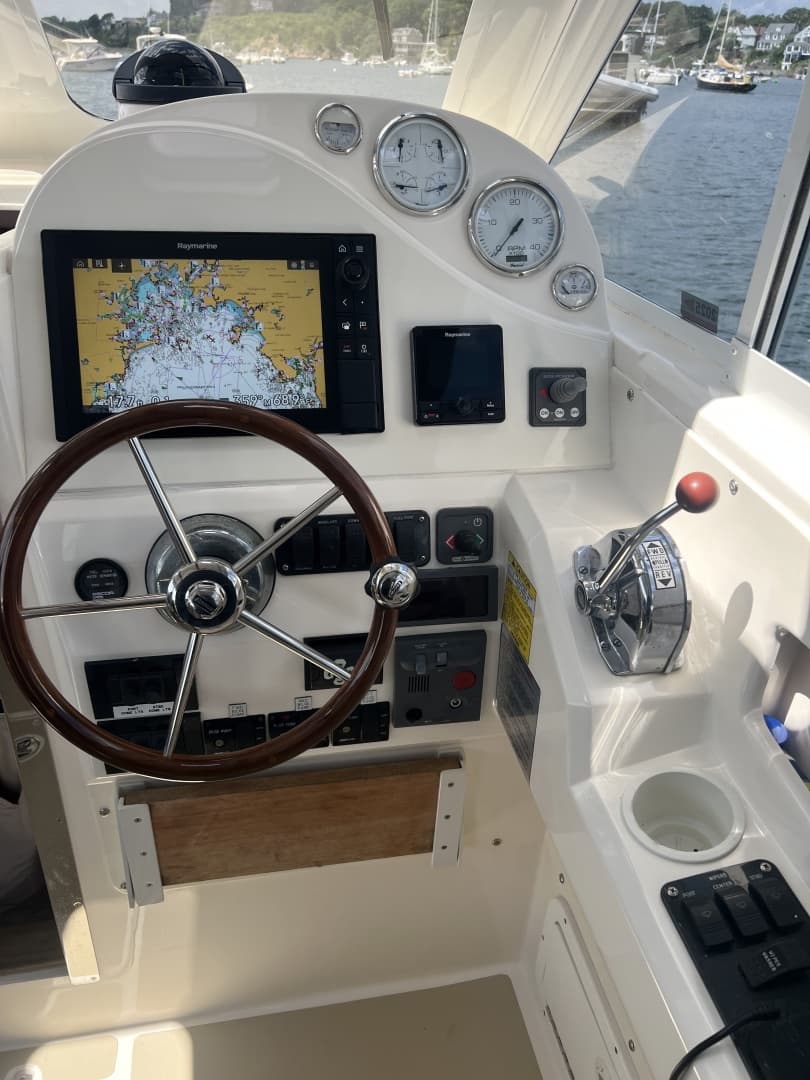 2004 True North 33