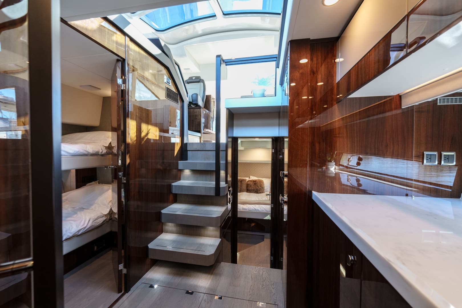 2023 Fairline Targa 50