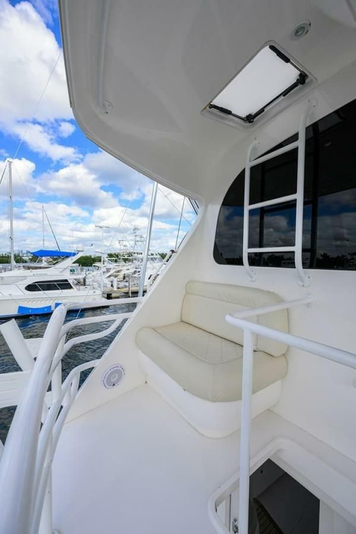 2013 Viking Enclosed Bridge SF 2013