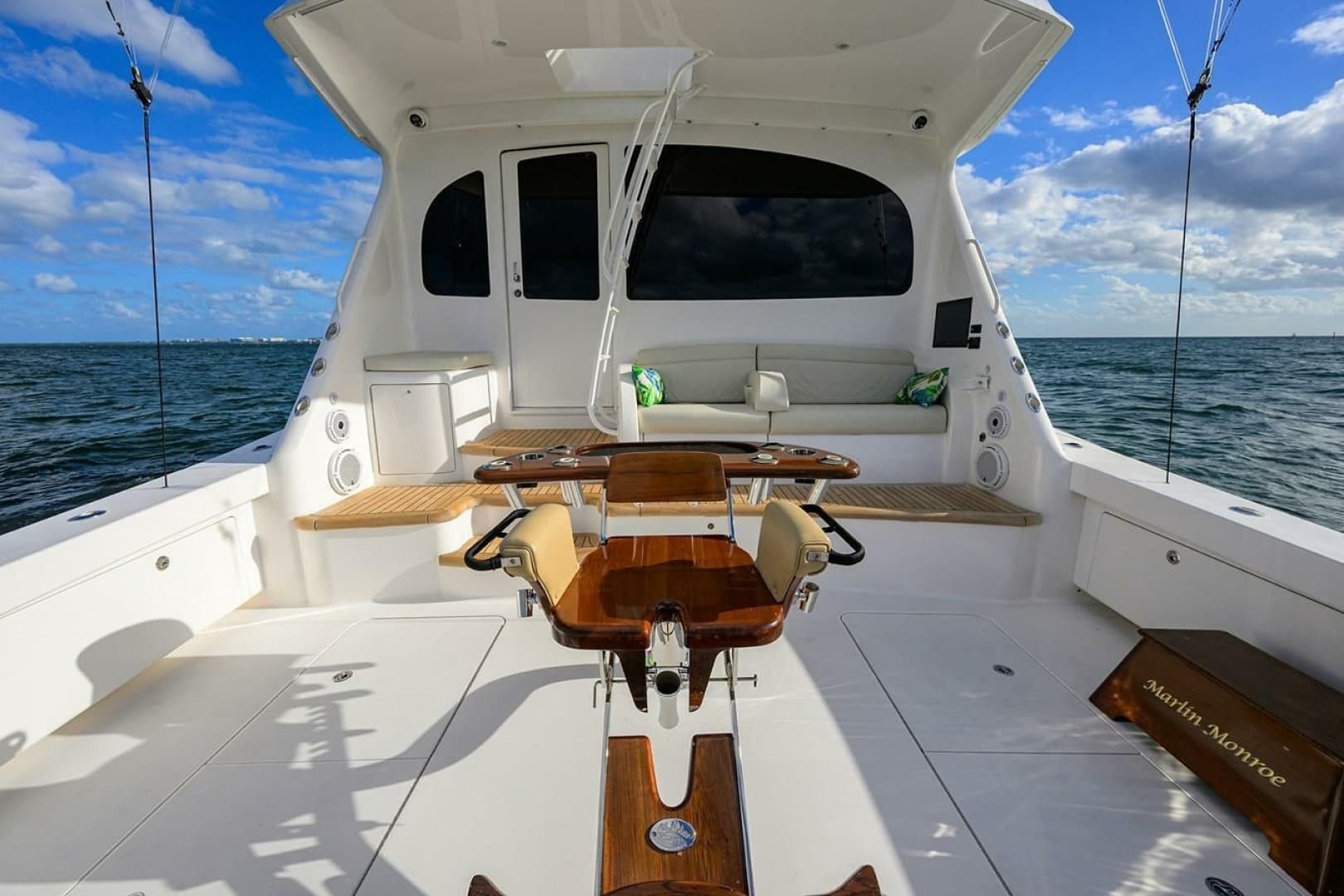2013 Viking Enclosed Bridge SF 2013